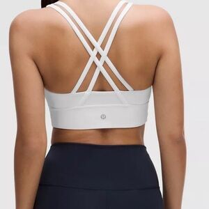 Lululemon Cream Strappy Sports Bra Moisture-Wicking Design